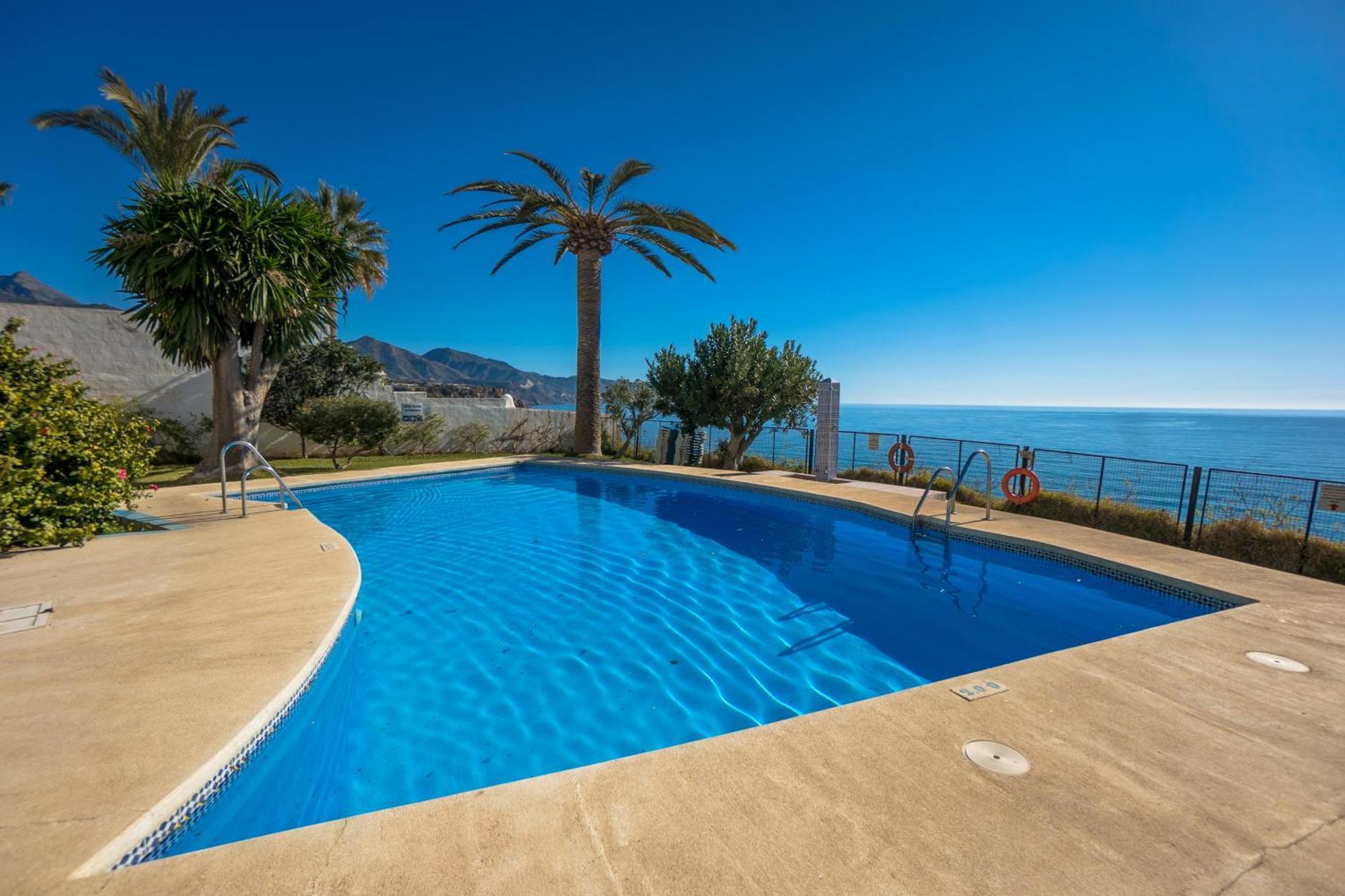 Tuhillo 1I Menyber Apartamento Nerja Exterior foto